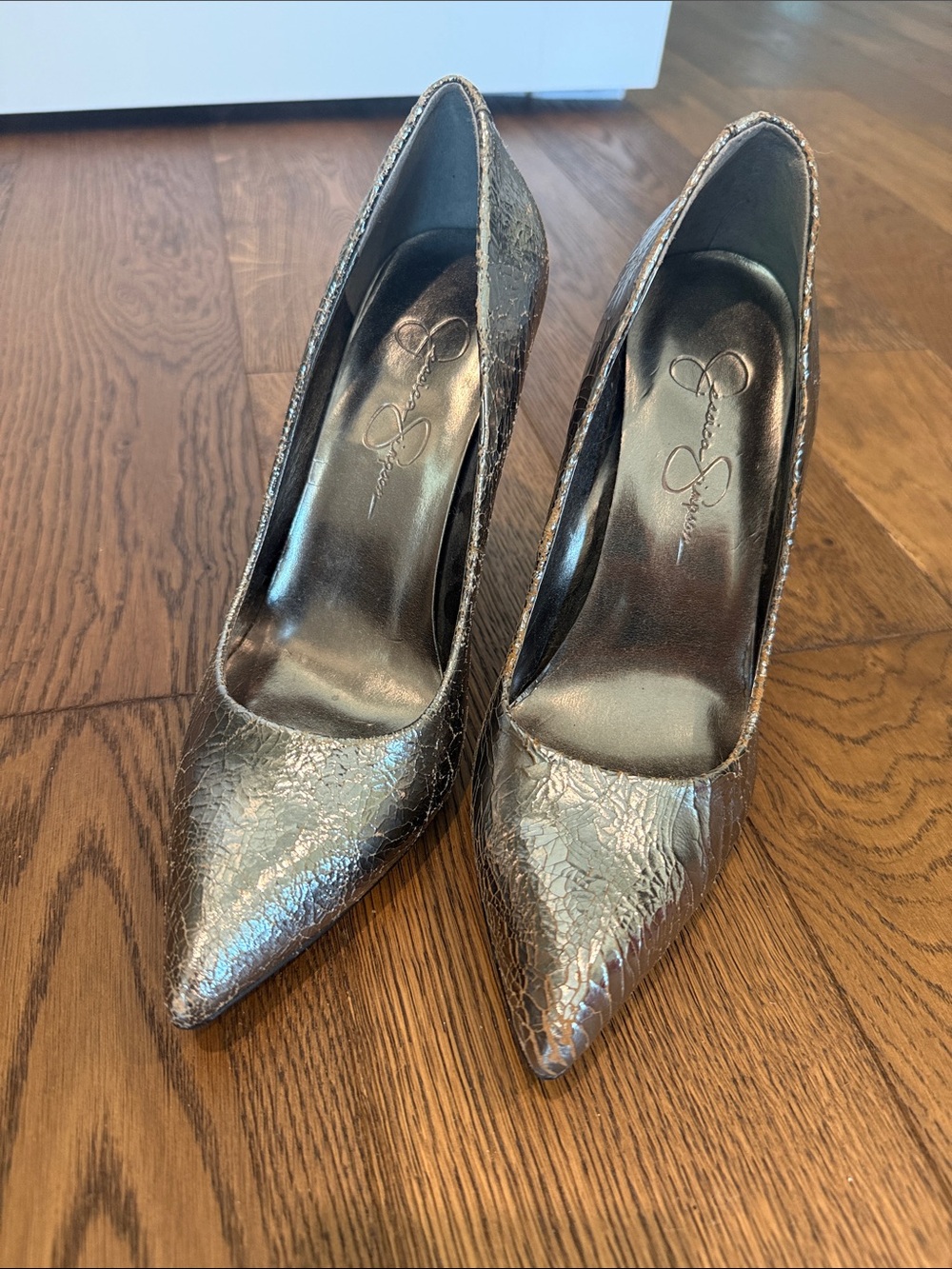 Jessica Simpson Metallic Crackle Pointed Pumps - Pewter